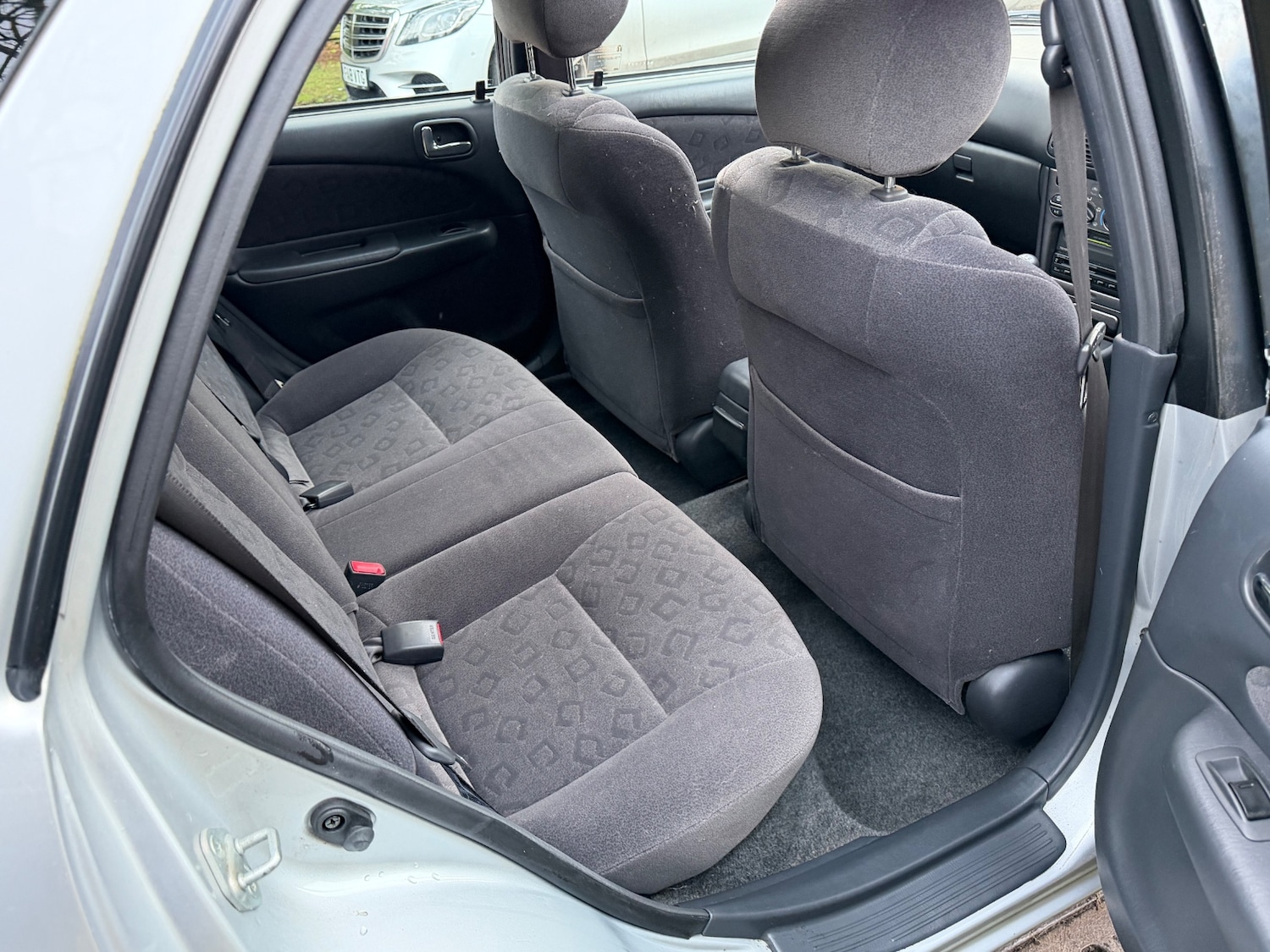 Used Toyota Corolla 2001 for sale - 77548676: Photo 10