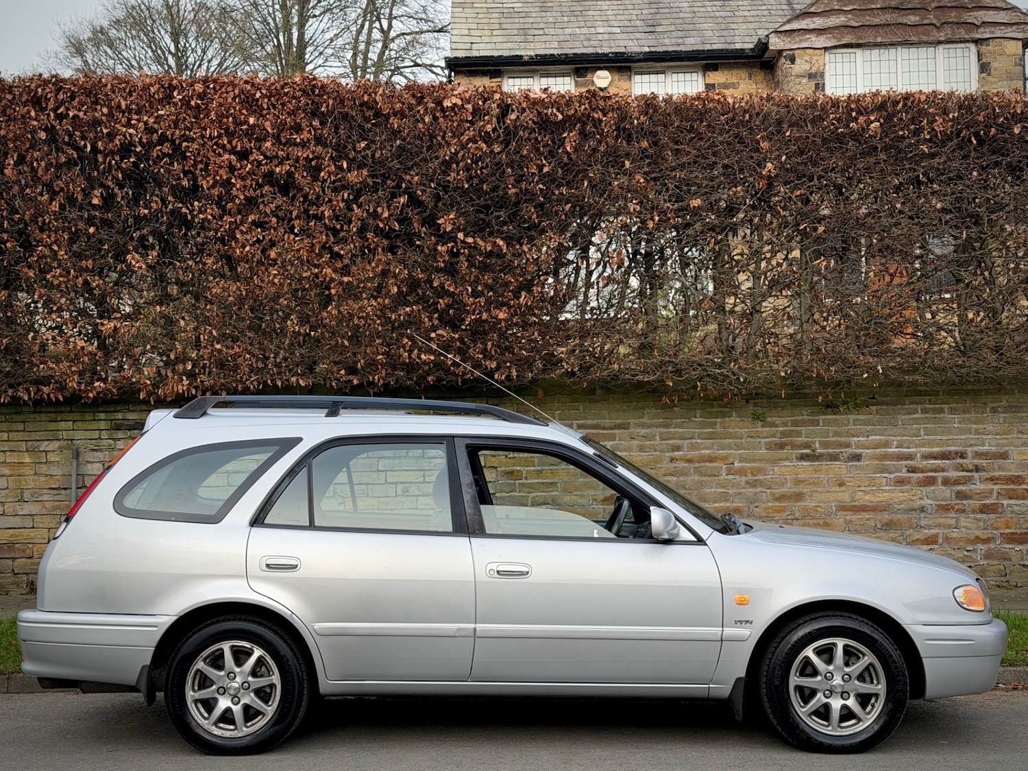 Used Toyota Corolla 2001 for sale - 77548676: Photo 2