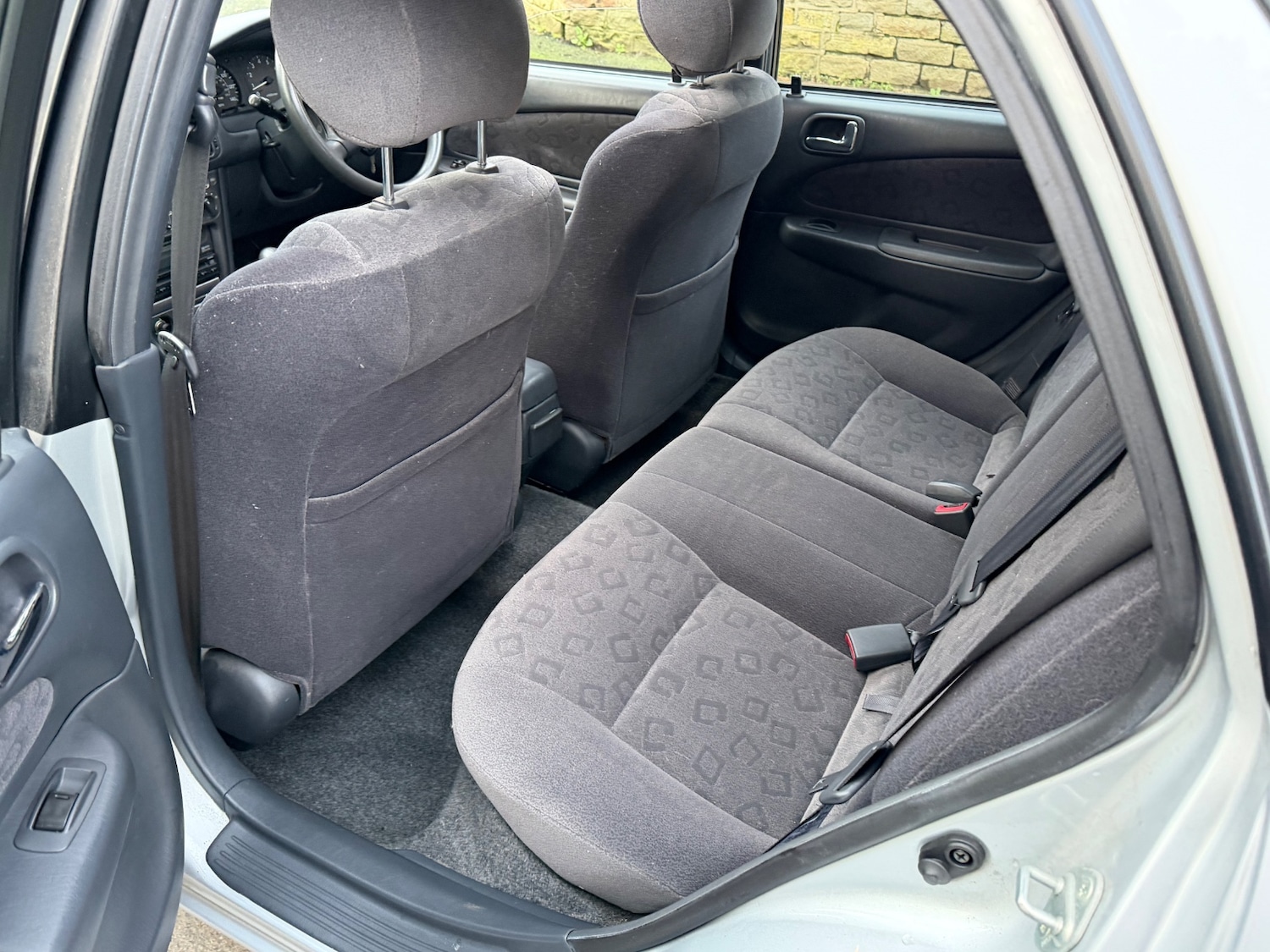 Used Toyota Corolla 2001 for sale - 77548676: Photo 9