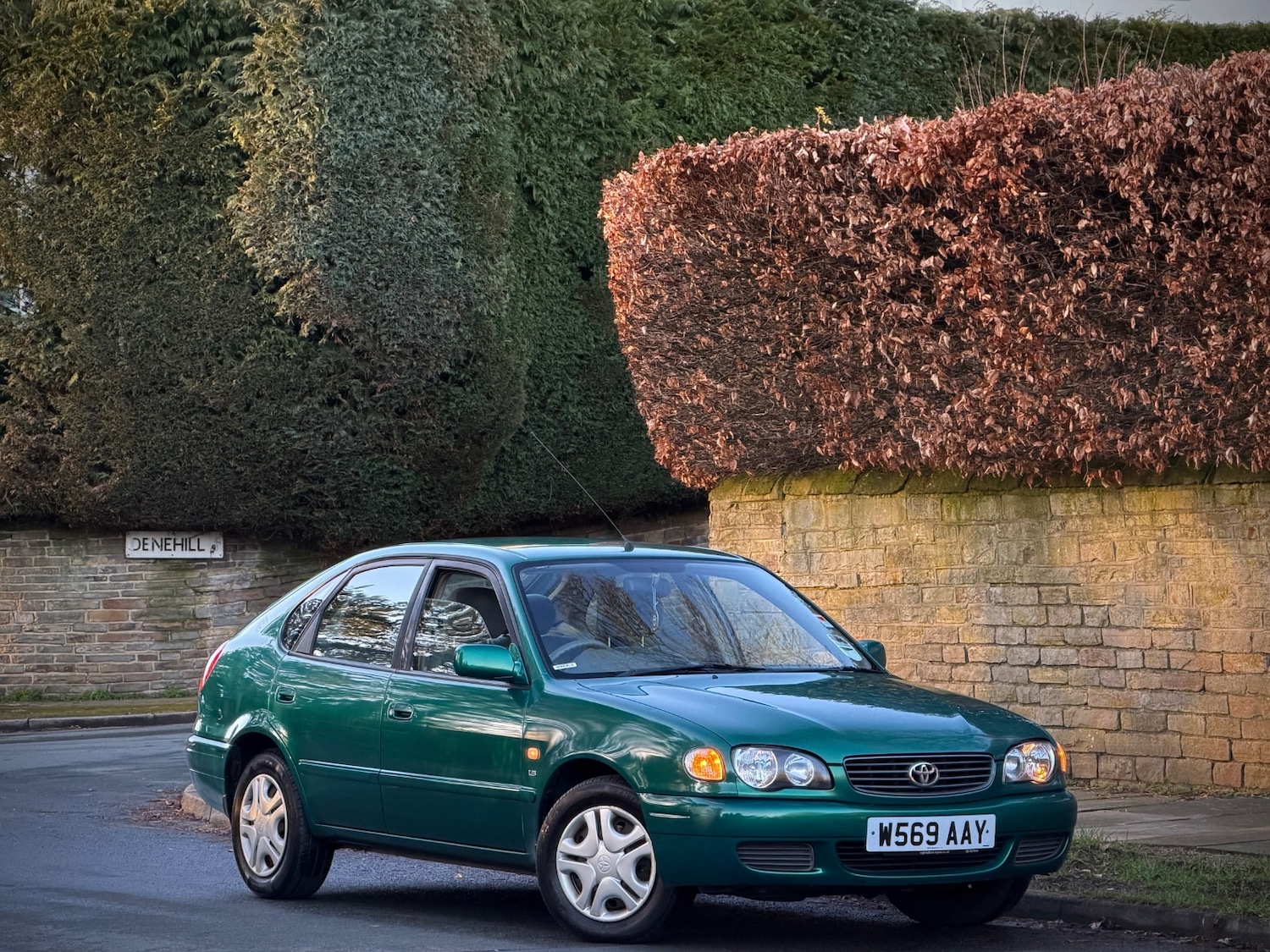 Used Toyota Corolla 2000 for sale - 77409949: Photo 1