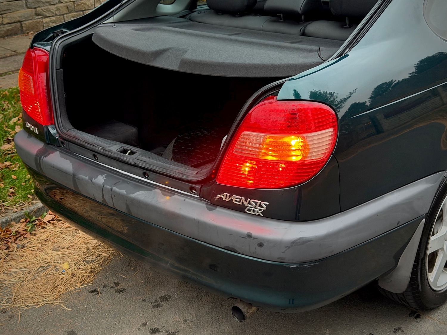 Used Toyota Avensis 2002 for sale - 76236431: Photo 13