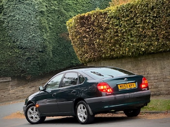 Used Toyota Avensis 2002 for sale - 76236431: Photo