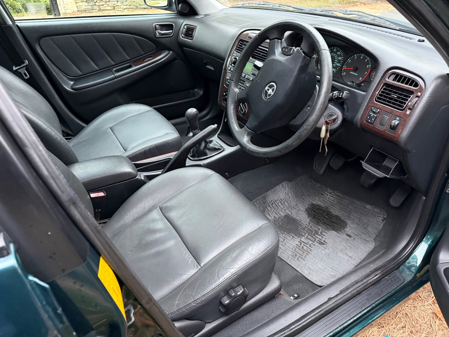 Used Toyota Avensis 2002 for sale - 76236431: Photo 7