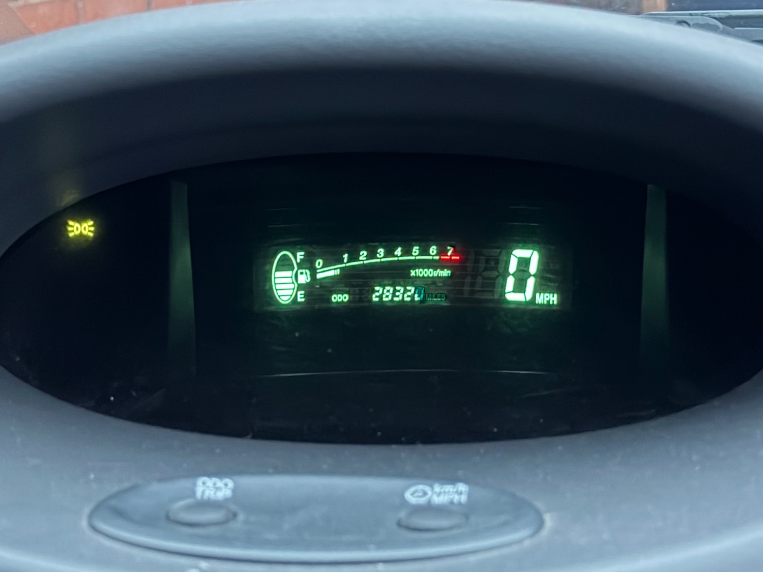 Used Toyota Yaris 2002 for sale - 76305676: Photo 17