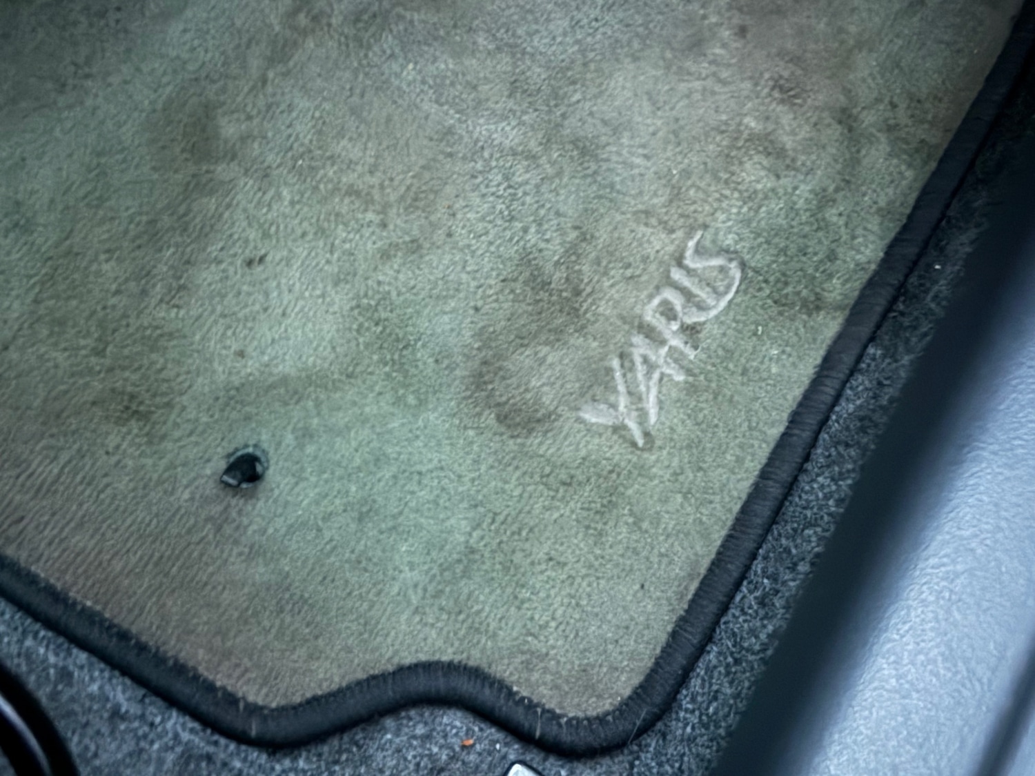 Used Toyota Yaris 2002 for sale - 76305676: Photo 20