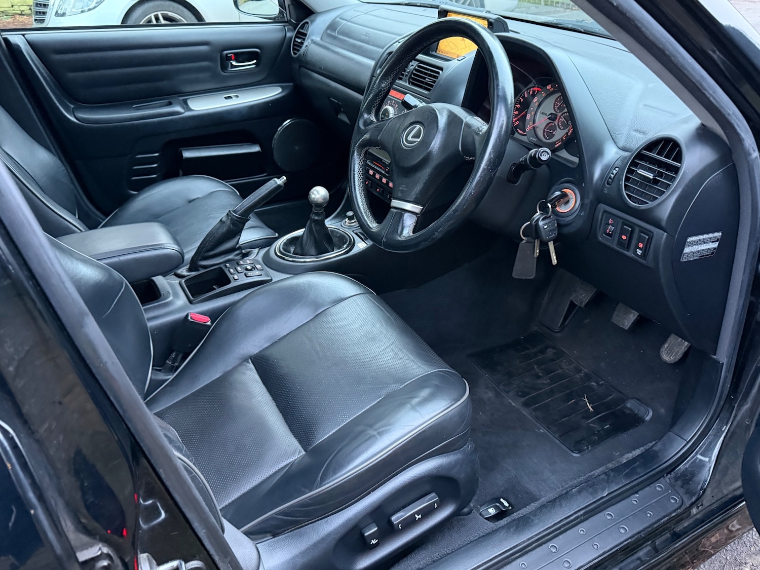 Used Lexus IS 2005 for sale - 77548666: Photo 8