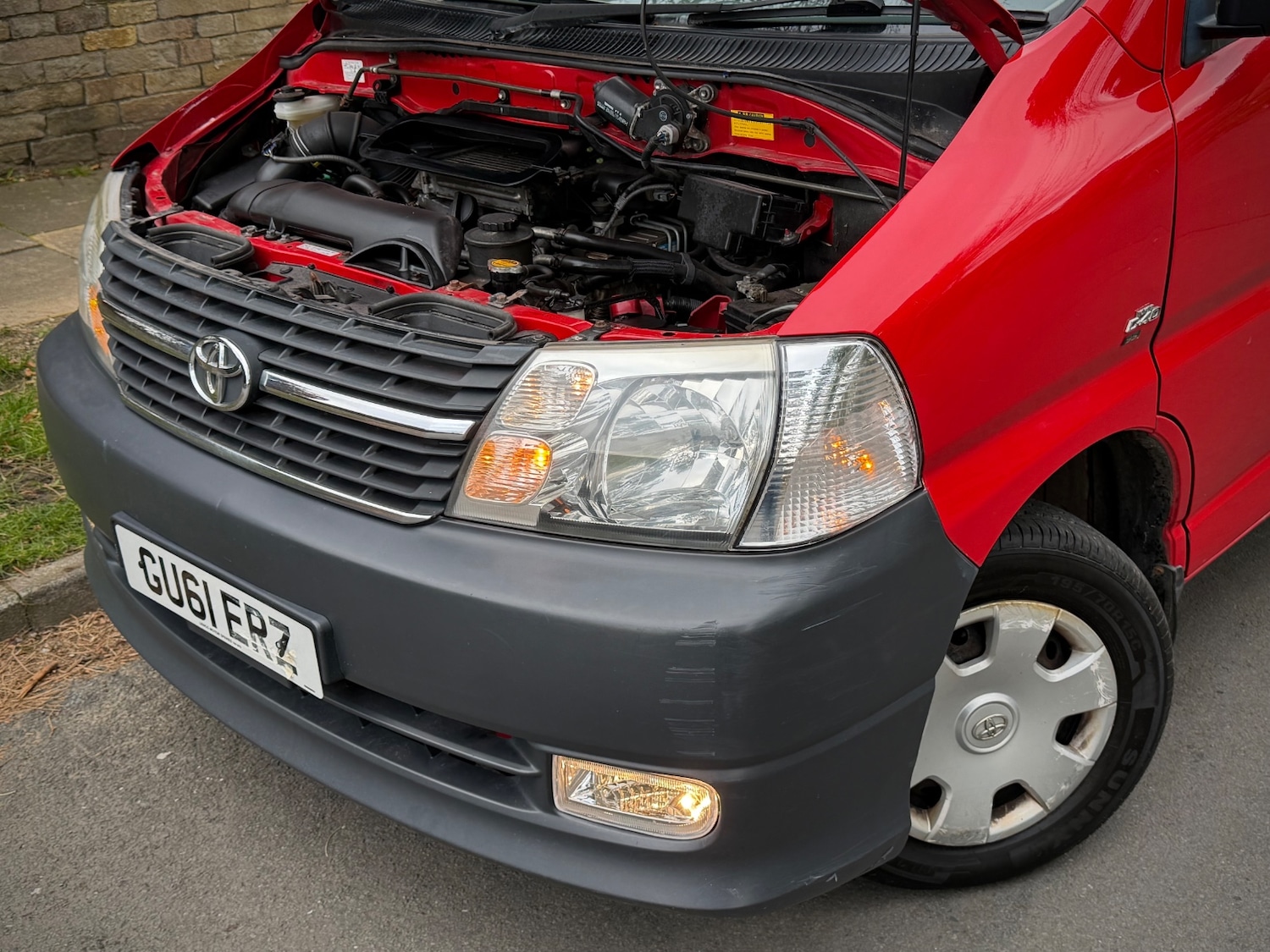 Used Toyota HiAce 2011 for sale - 77736182: Photo 12
