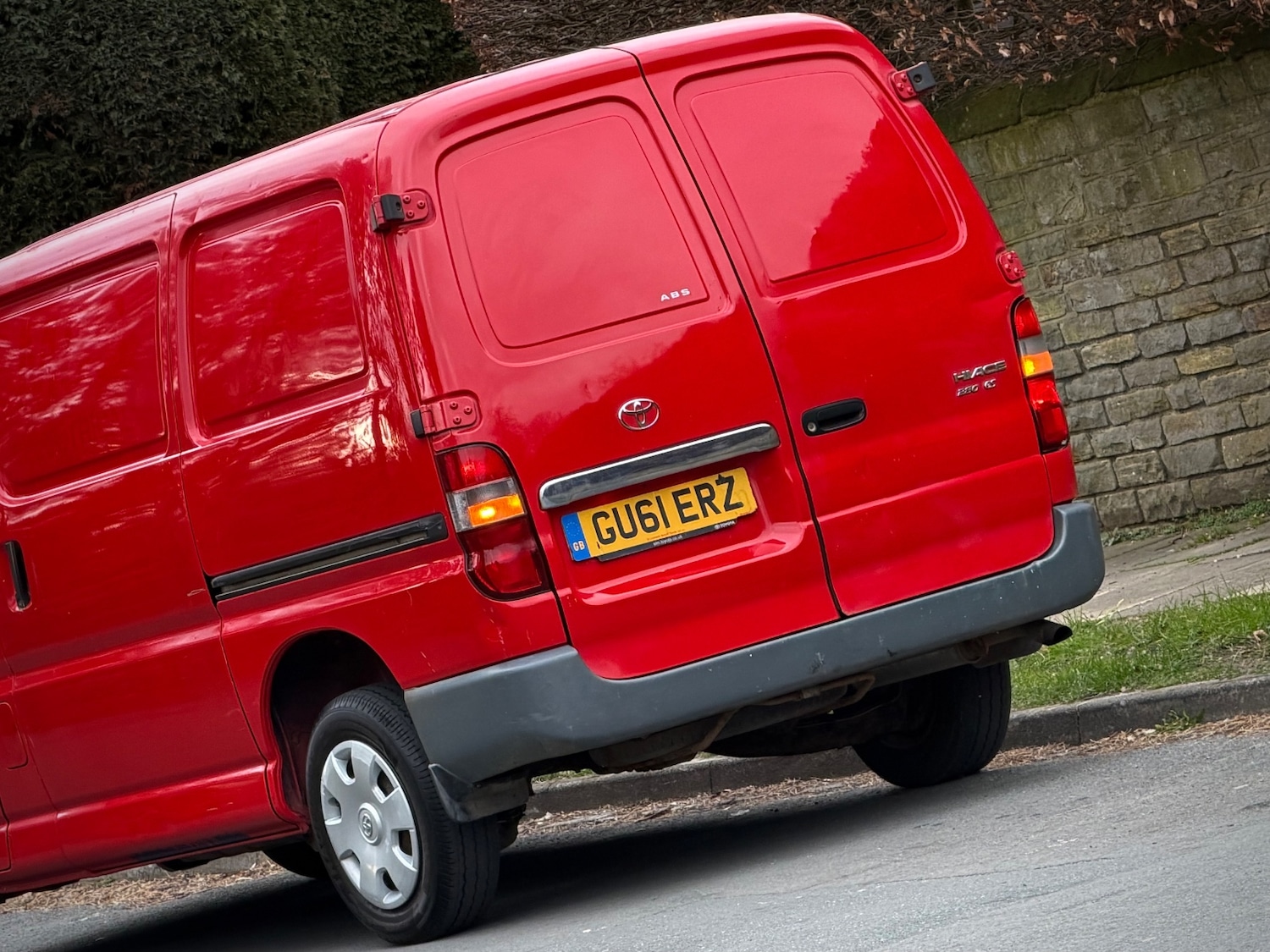 Used Toyota HiAce 2011 for sale - 77736182: Photo 19
