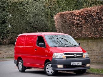 Used Toyota HiAce 2011 for sale - 77736182: Photo