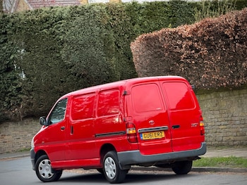 Used Toyota HiAce 2011 for sale - 77736182: Photo