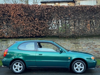 Used Toyota Corolla 2001 for sale - 76596112: Photo
