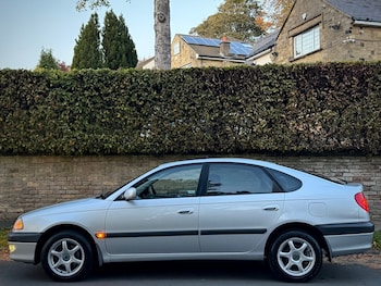 Used Toyota Avensis 1998 for sale - 76249722: Photo