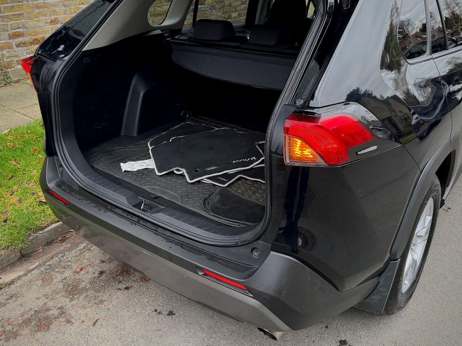 Used Toyota RAV4 2019 for sale - 77046263: Photo 13