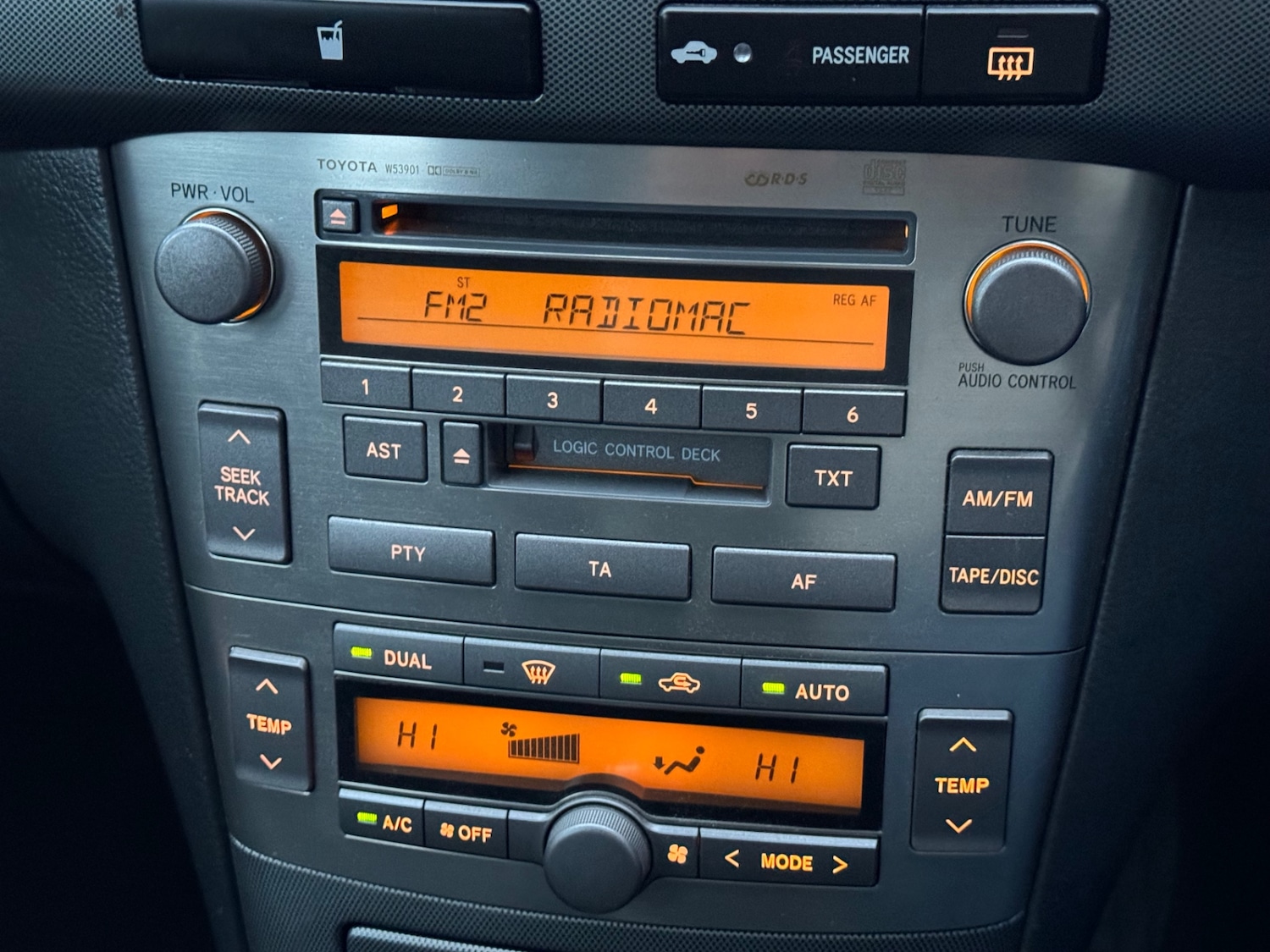 Used Toyota Avensis 2003 for sale - 76504330: Photo 16