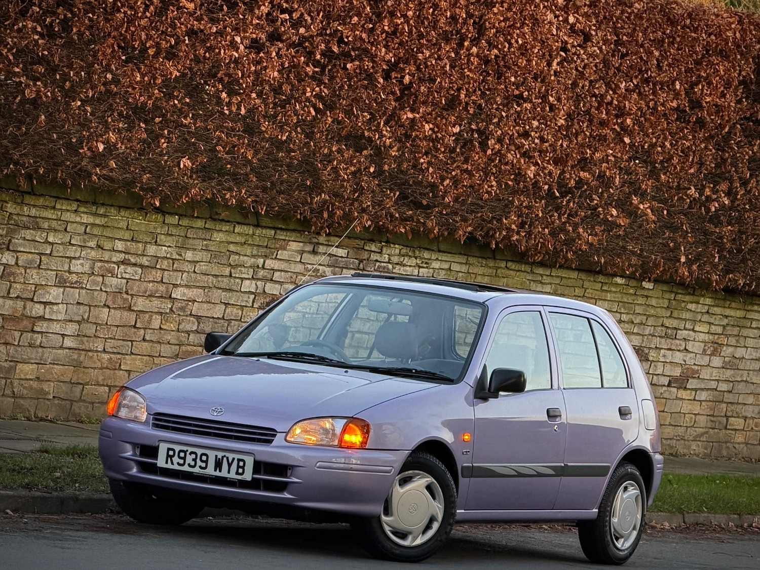 Used Toyota Starlet 1997 for sale - 77084295: Photo 6