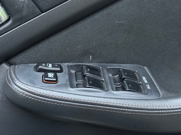 Used Toyota Avensis 2003 for sale - 70162914: Photo 15