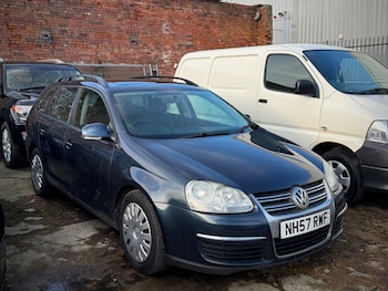 Used Volkswagen Golf 2008 for sale - 77636369: Photo