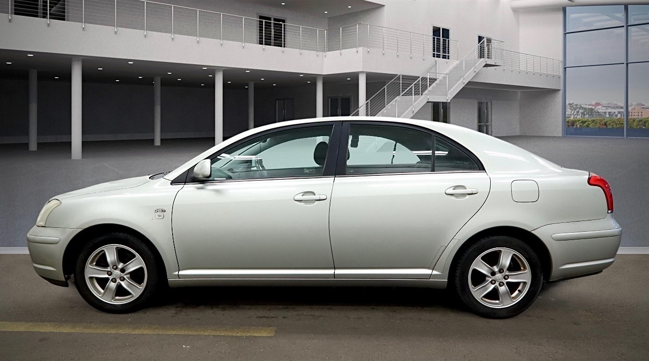 Used Toyota Avensis 2003 for sale - 77432060: Photo 5