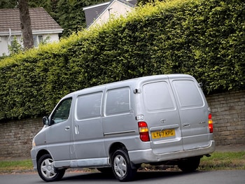 Used Toyota HiAce 2007 for sale - 79121052: Photo