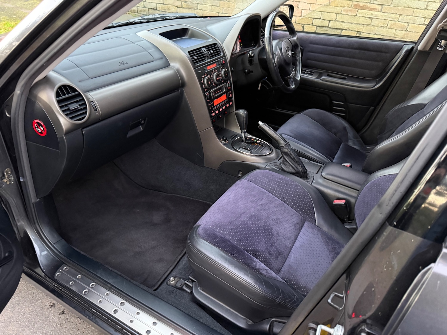 Used Lexus IS 2000 for sale - 76696612: Photo 8