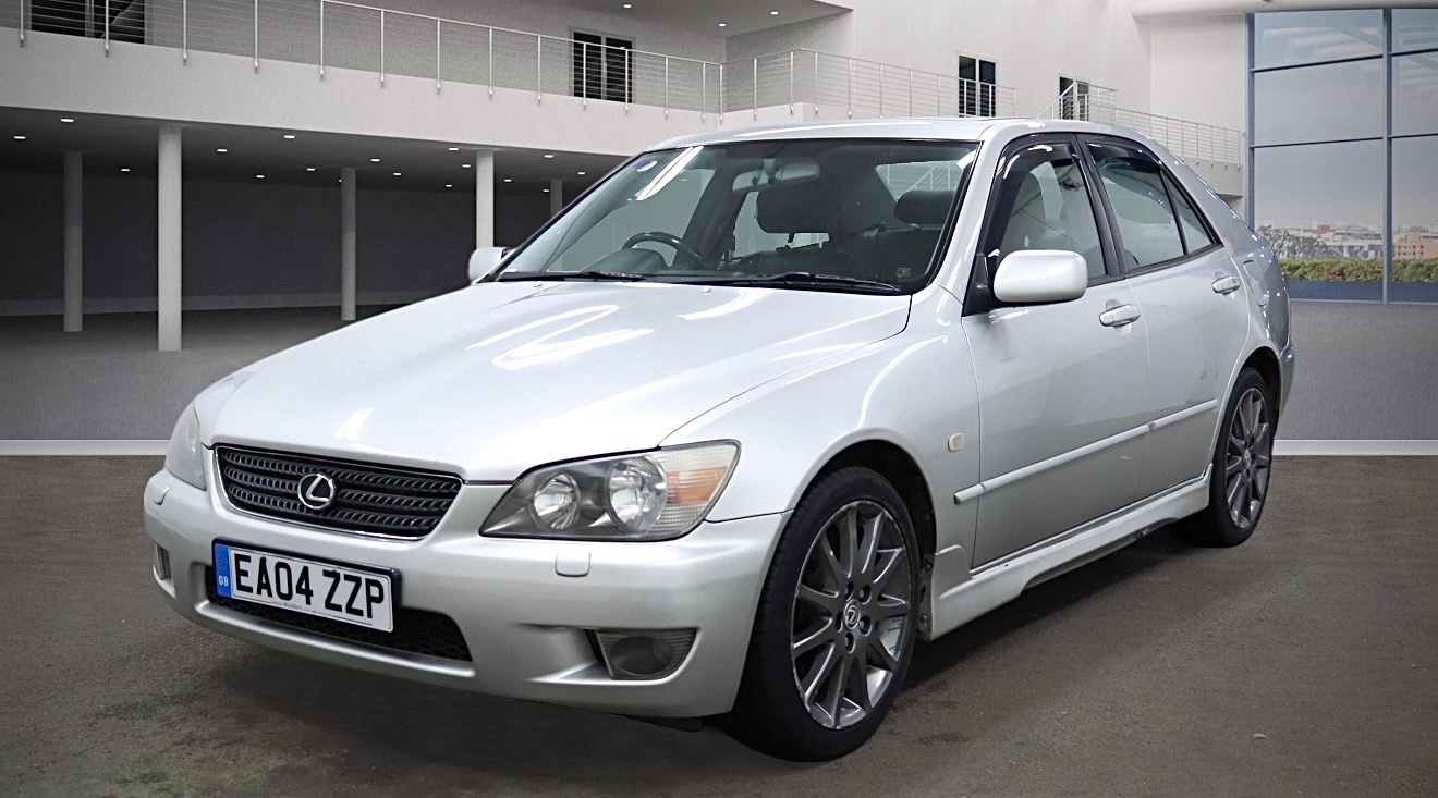 Used Lexus IS 2004 for sale - 77077015: Photo 2