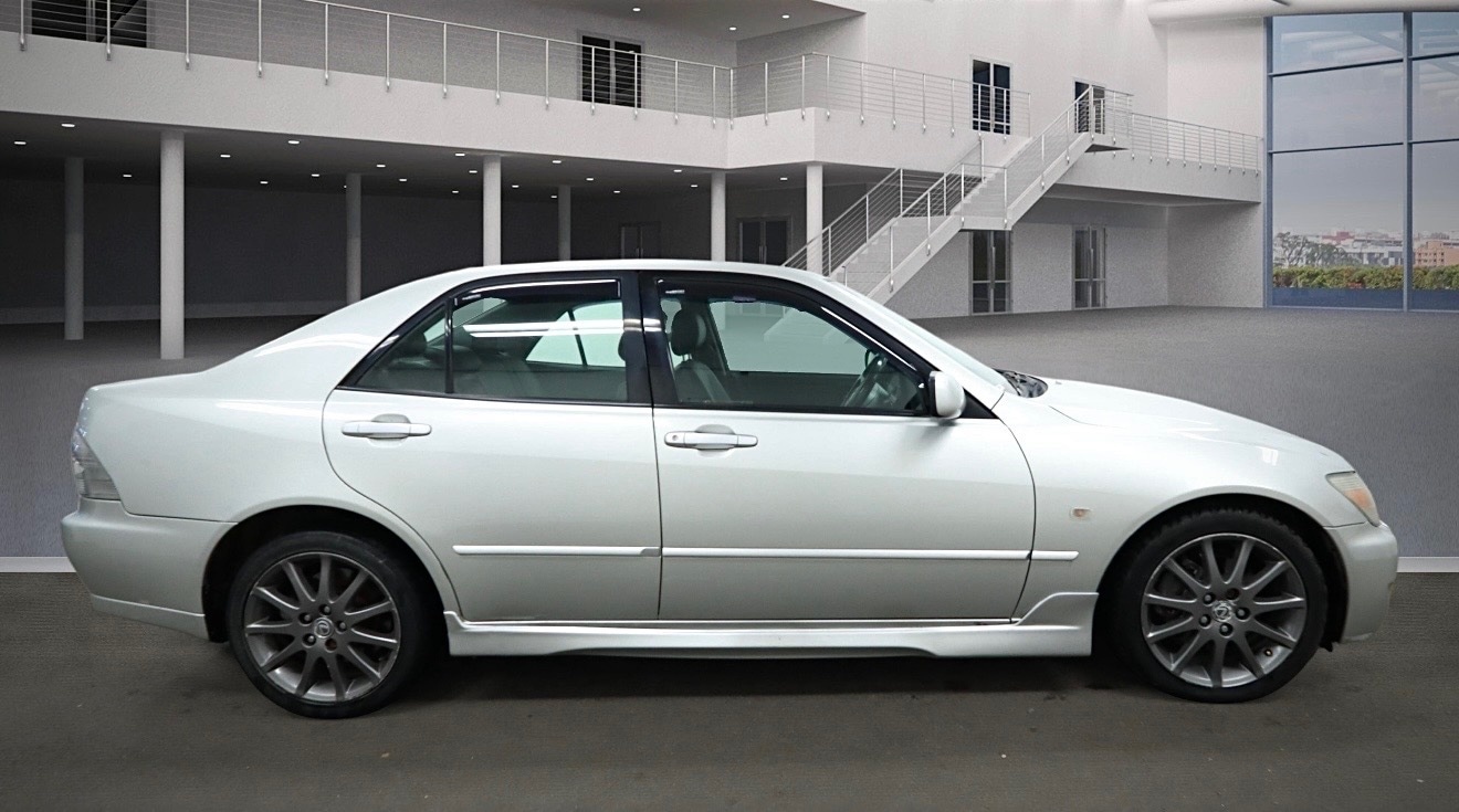 Used Lexus IS 2004 for sale - 77077015: Photo 3