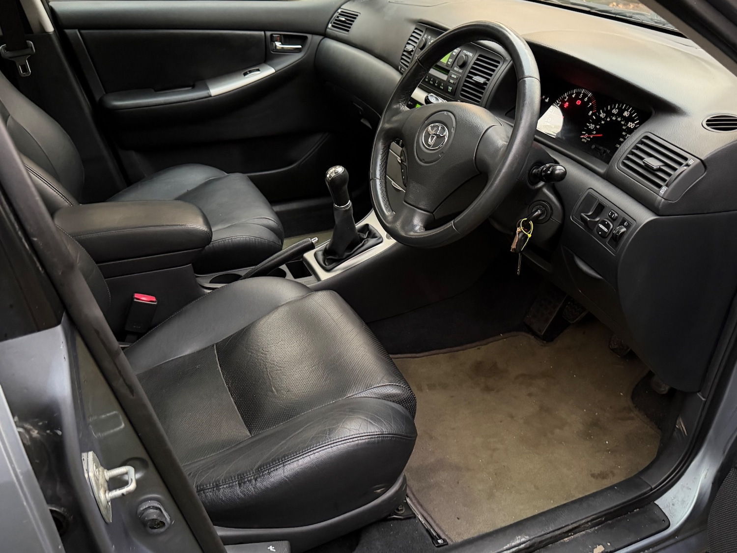 Used Toyota Corolla 2002 for sale - 76497619: Photo 7