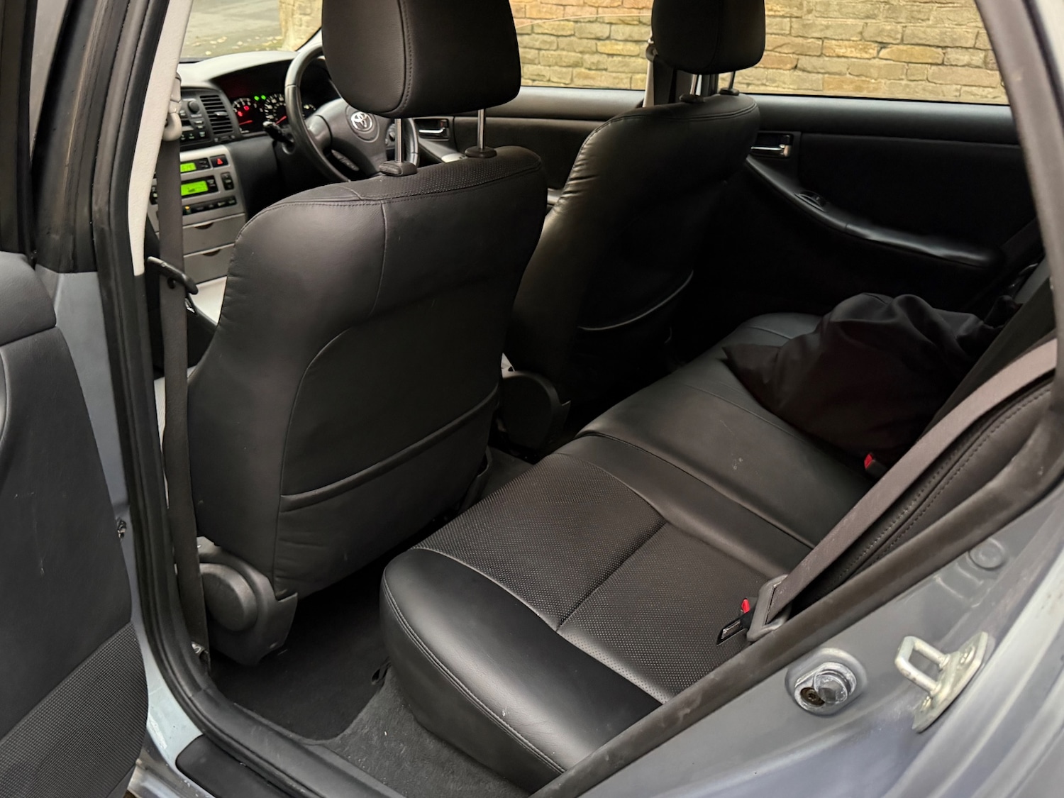 Used Toyota Corolla 2002 for sale - 76497619: Photo 9