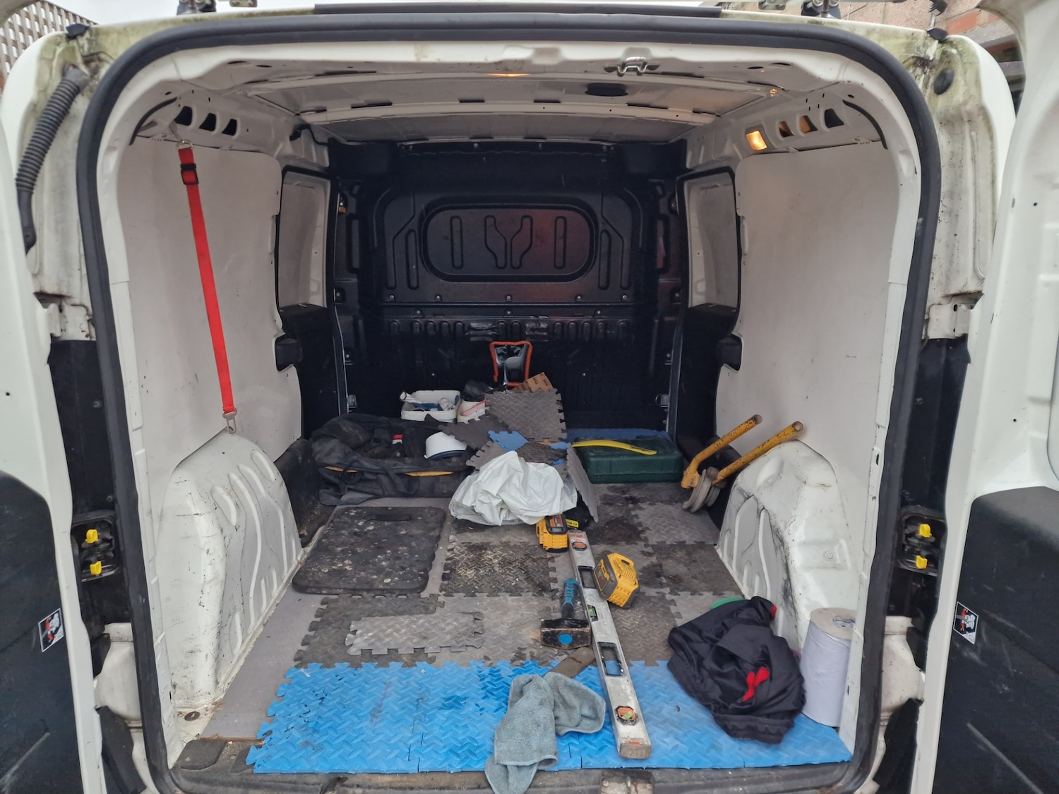 Used Vauxhall Combo 2017 for sale - 77028344: Photo 11