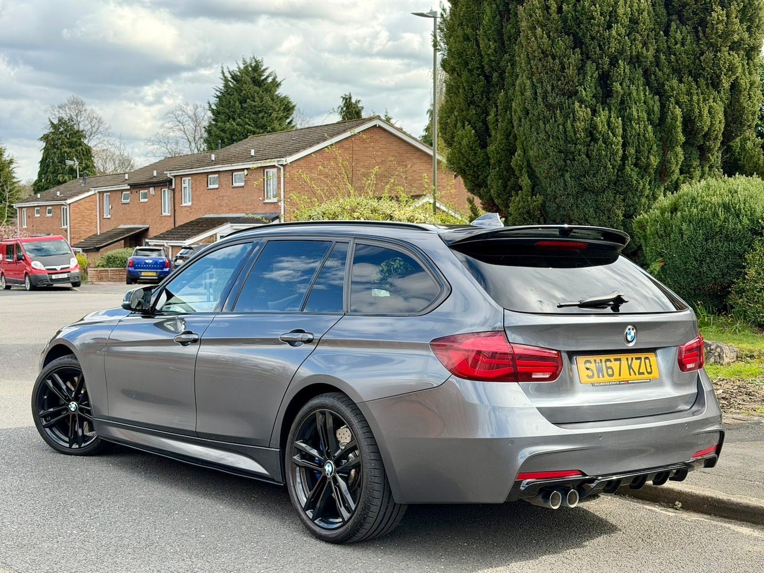 Used BMW 3 Series 2017 for sale - 78148452: Photo 2