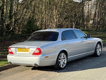 Used Jaguar XJ 2009 for sale - 78340717: Photo