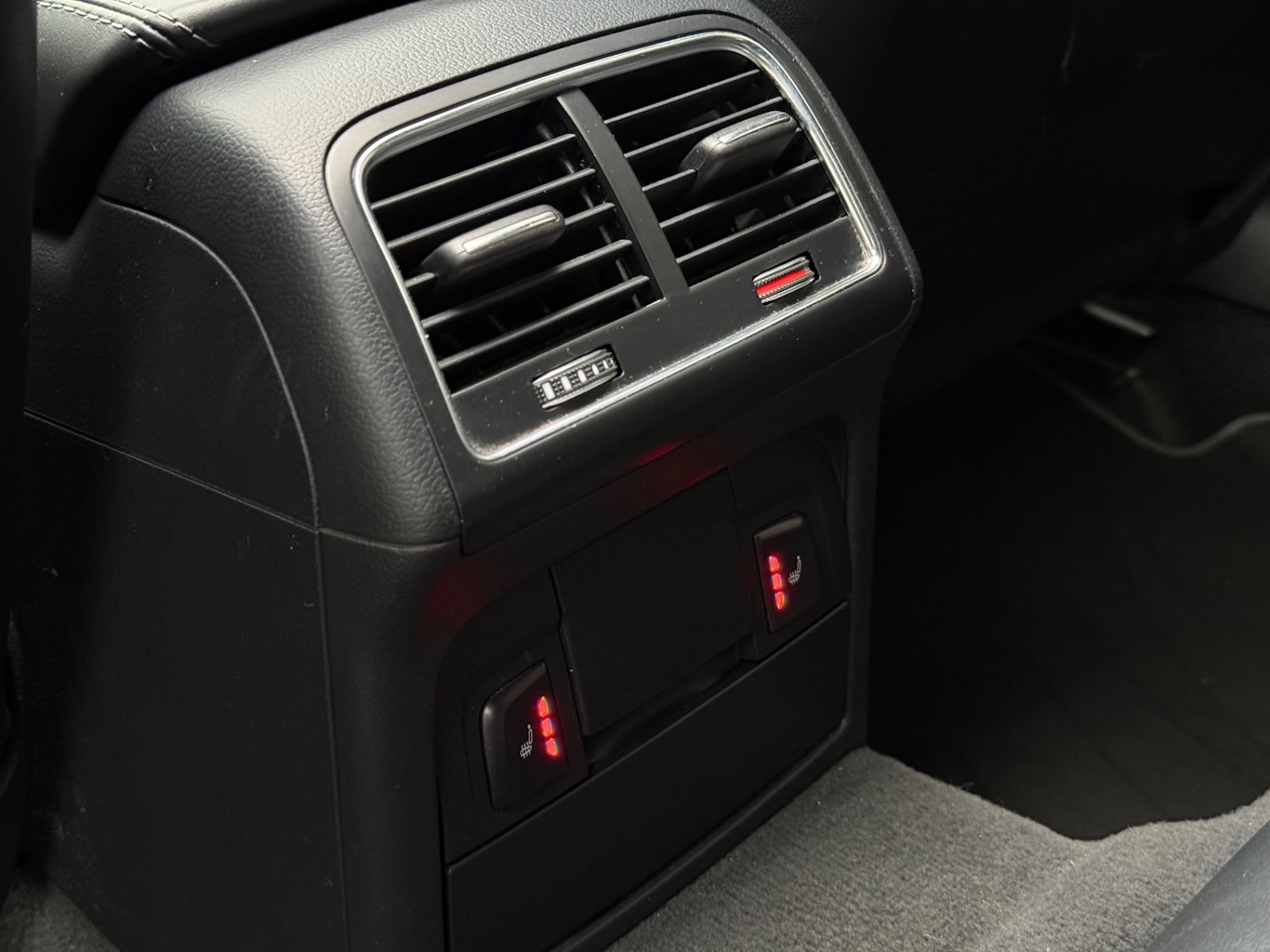 Used Audi A4 2014 for sale - 78107303: Photo 18