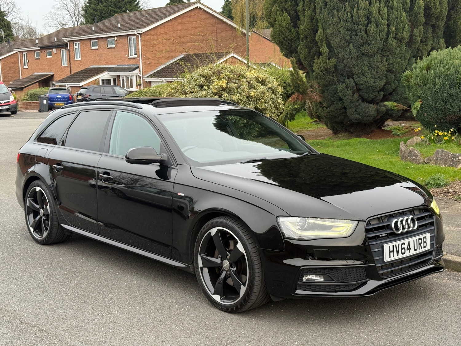 Used Audi A4 2014 for sale - 78107303: Photo 3