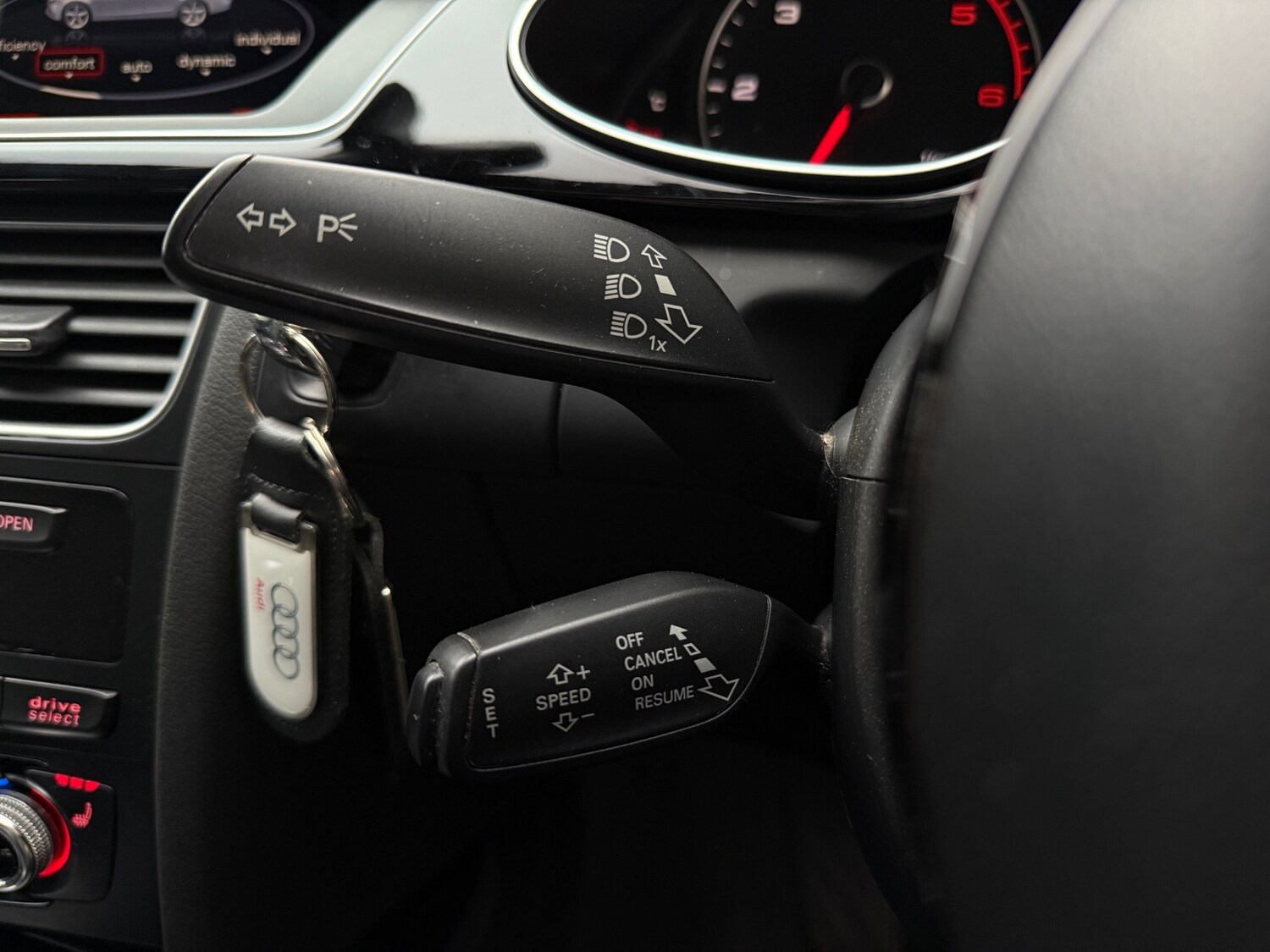 Used Audi A4 2014 for sale - 78107303: Photo 30