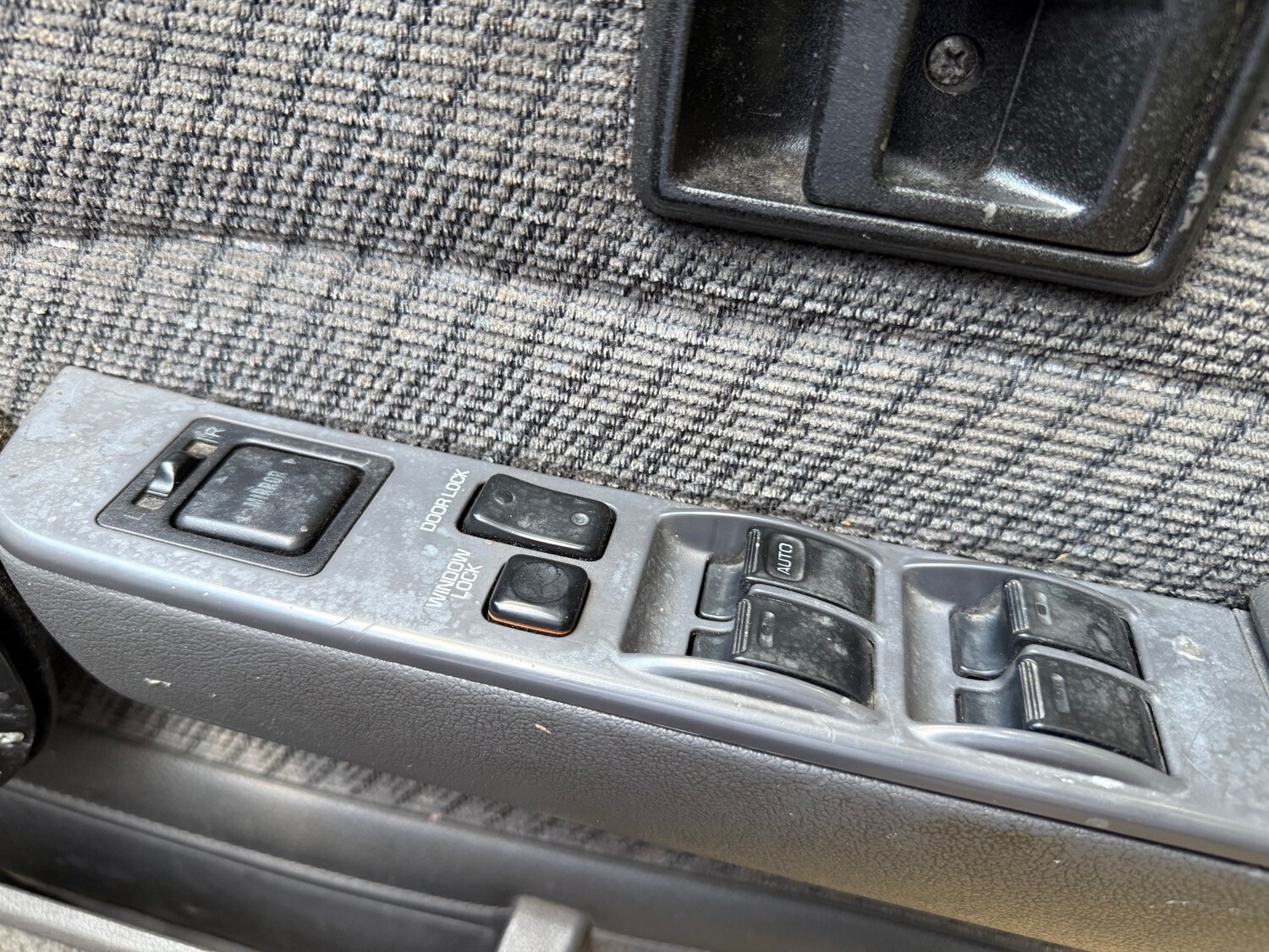 Used Toyota Hilux 2003 for sale - 78111386: Photo 16