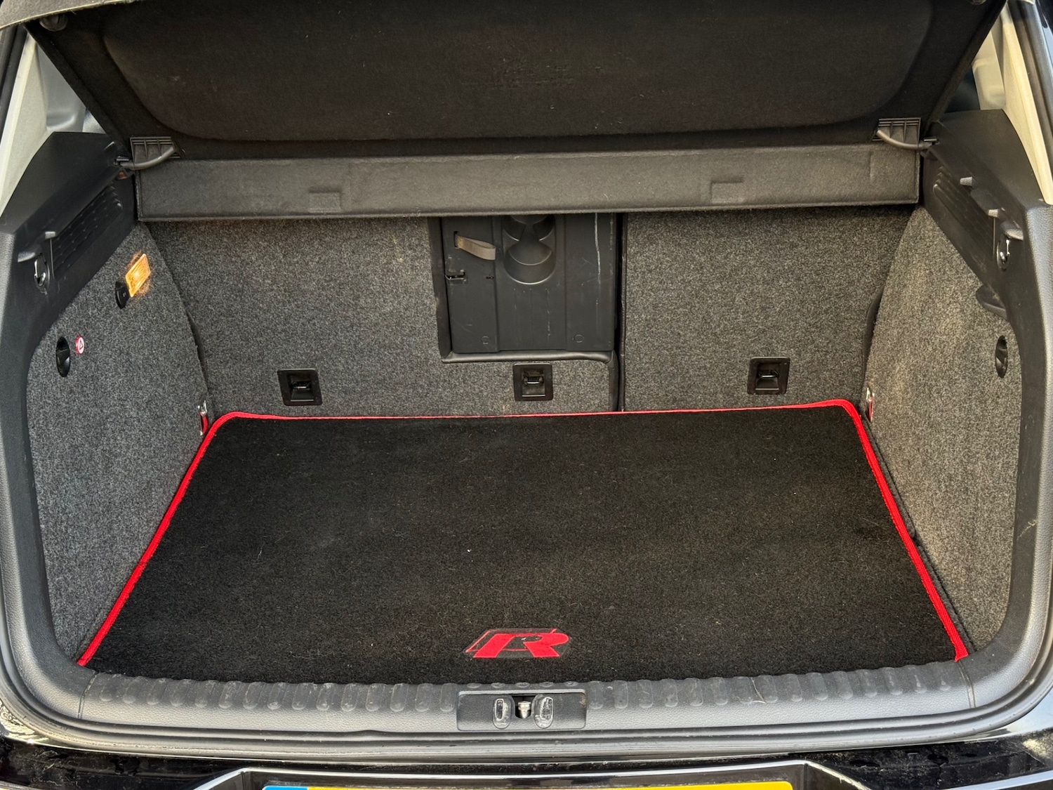 Used Volkswagen Tiguan 2010 for sale - 78107053: Photo 10