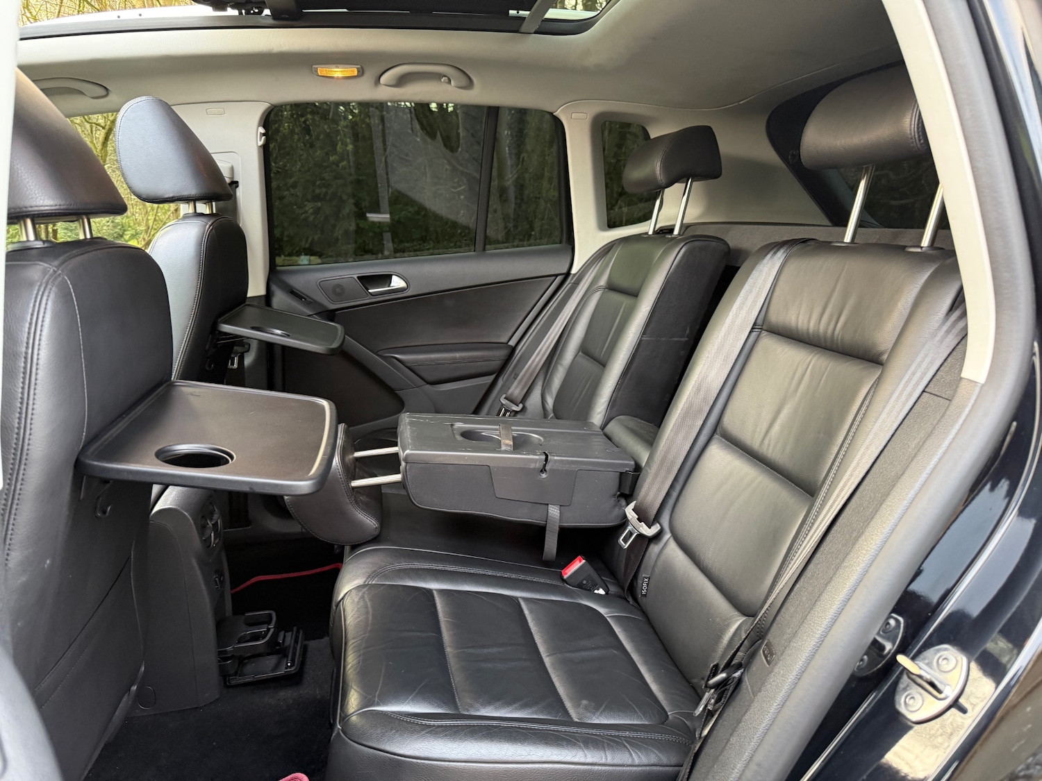 Used Volkswagen Tiguan 2010 for sale - 78107053: Photo 25