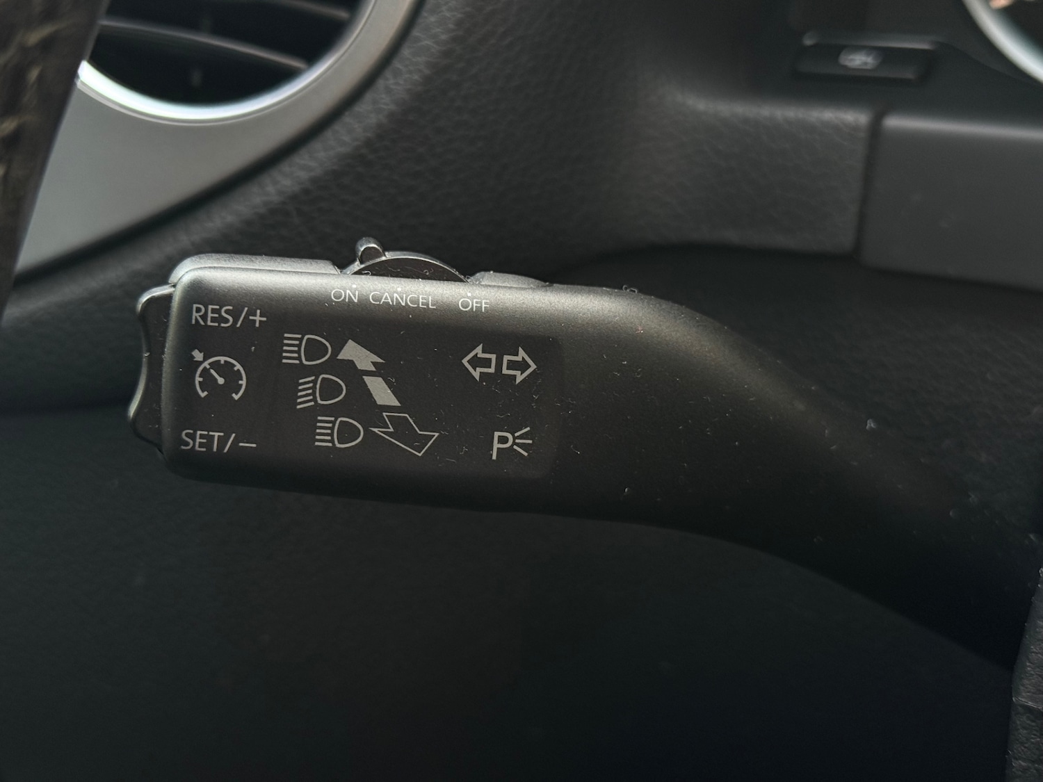 Used Volkswagen Tiguan 2010 for sale - 78107053: Photo 41