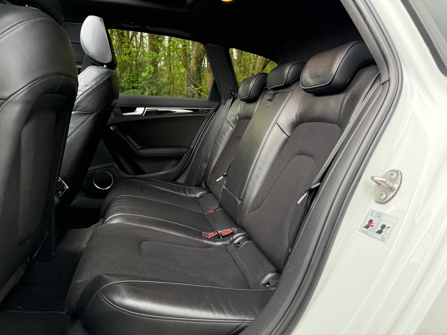 Used Audi A4 2011 for sale - 78155530: Photo 18