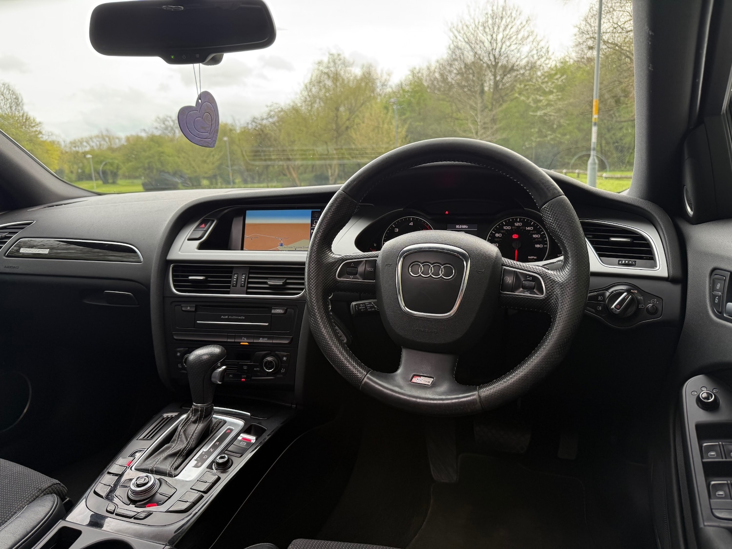 Used Audi A4 2011 for sale - 78155530: Photo 24