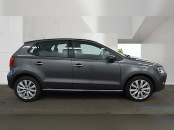 Used Volkswagen Polo 2011 for sale - 78614163: Photo