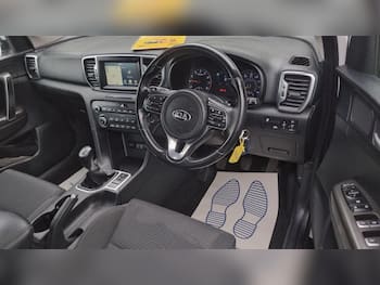 Used Kia Sportage 2017 for sale - 79807087: Photo
