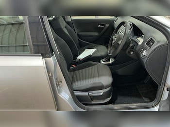 Used Volkswagen Polo 2011 for sale - 78387592: Photo