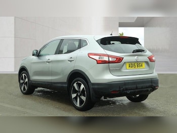 Used Nissan Qashqai 2015 for sale - 78552529: Photo