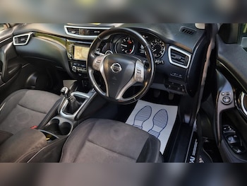 Used Nissan Qashqai 2016 for sale - 78273919: Photo