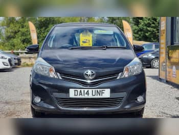 Used Toyota Yaris 2014 for sale - 79805834: Photo