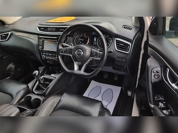 Used Nissan Qashqai 2017 for sale - 78273797: Photo