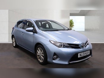 Used Toyota Auris 2013 for sale - 78689027: Photo
