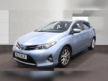 Used Toyota Auris 2013 for sale - 78689027: Photo