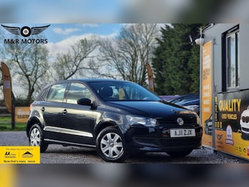 Used Volkswagen Polo 2011 for sale - 78273901: Photo